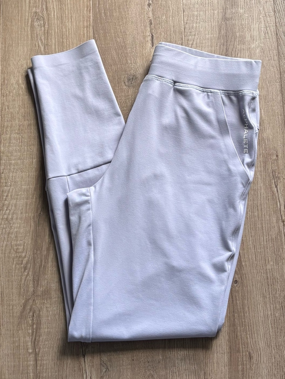 Alphalete Trace Jogger in Lilac Haze